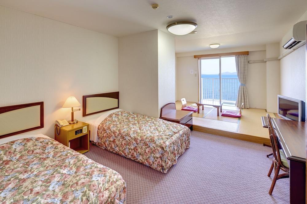 Miyuki Hamabaru Resort Онна Екстериор снимка