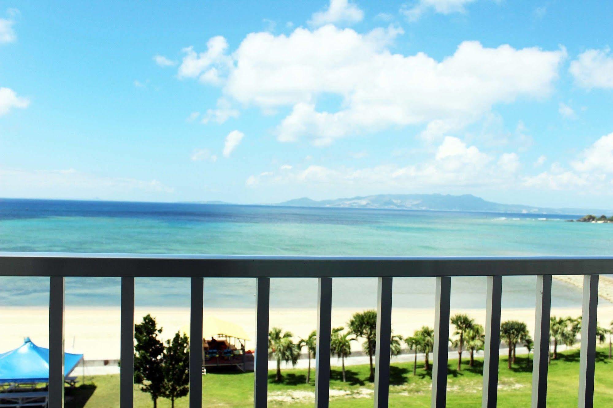 Miyuki Hamabaru Resort Онна Екстериор снимка